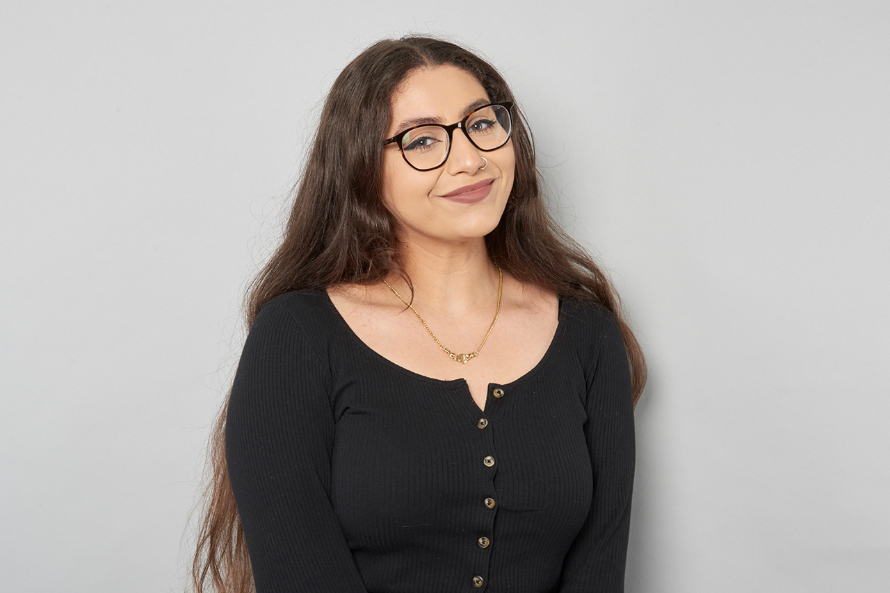 Bella - Banner Image