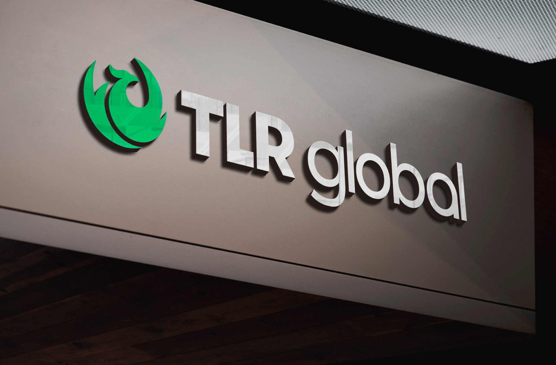 TLR - Sign